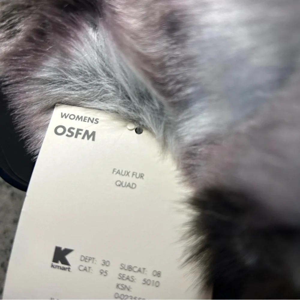 NWT Jaclyn Smith Brown Quad Faux Fur Scarf